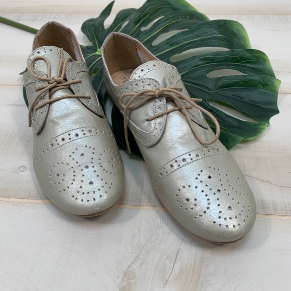 Sheridan Mia Praha Silver Leather Tie Oxfords 39 - Picture 9 of 10